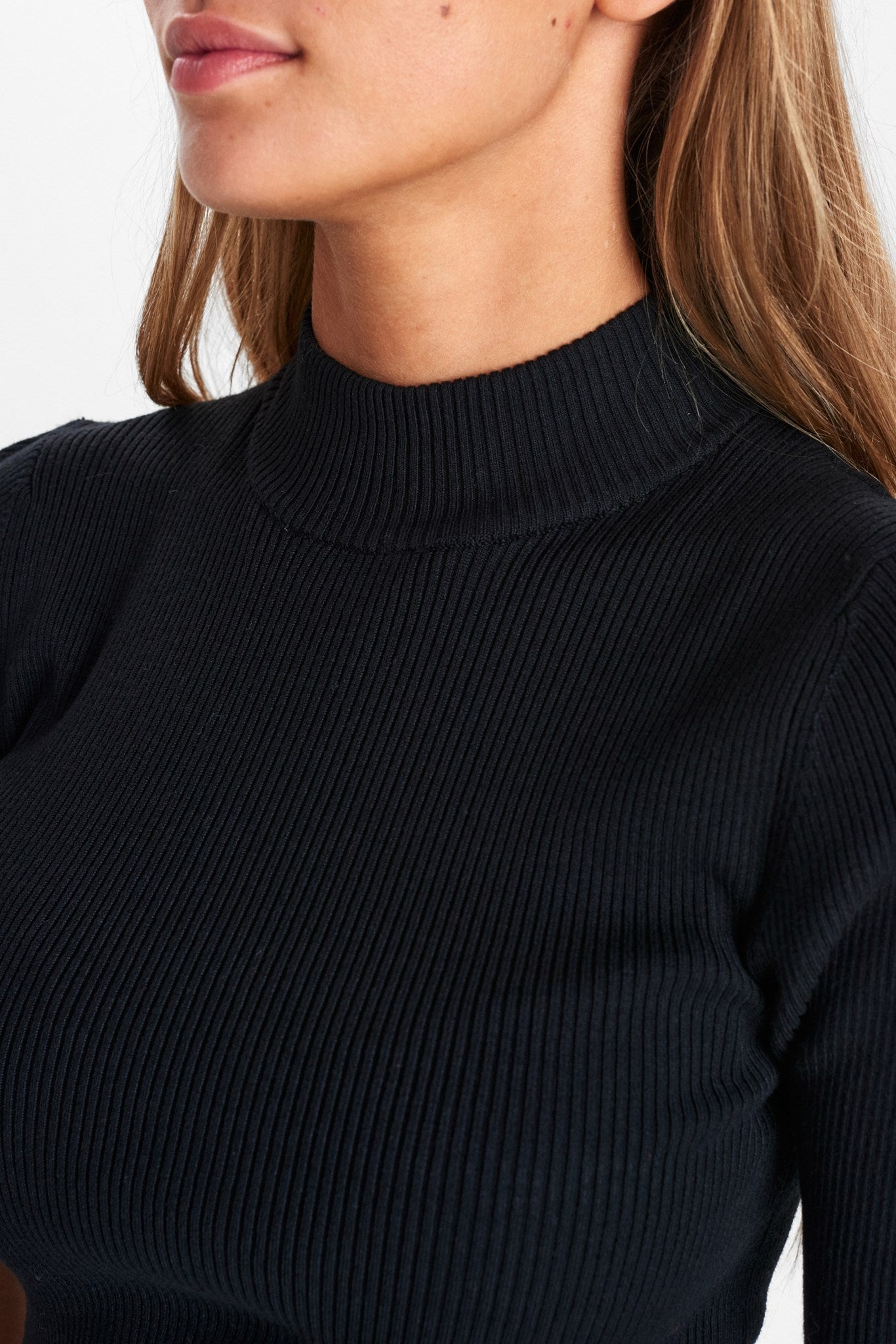 NUBIA SS PULLOVER  - Caviar