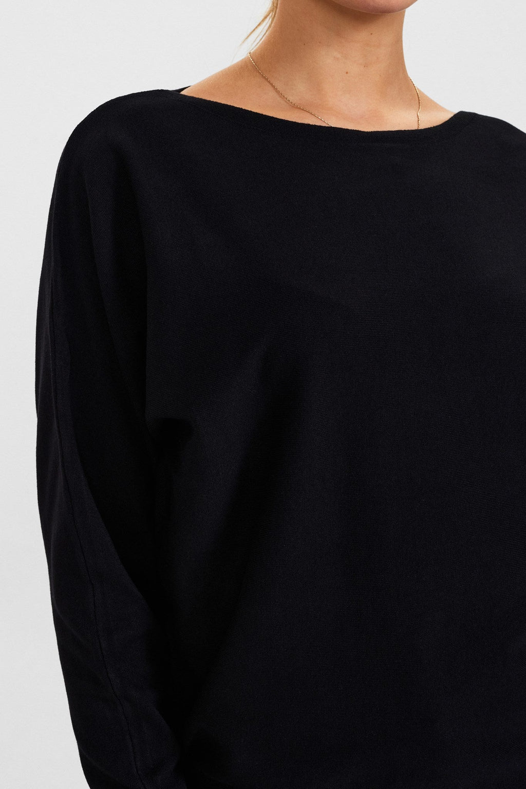 NUDAYA PULLOVER  - Caviar