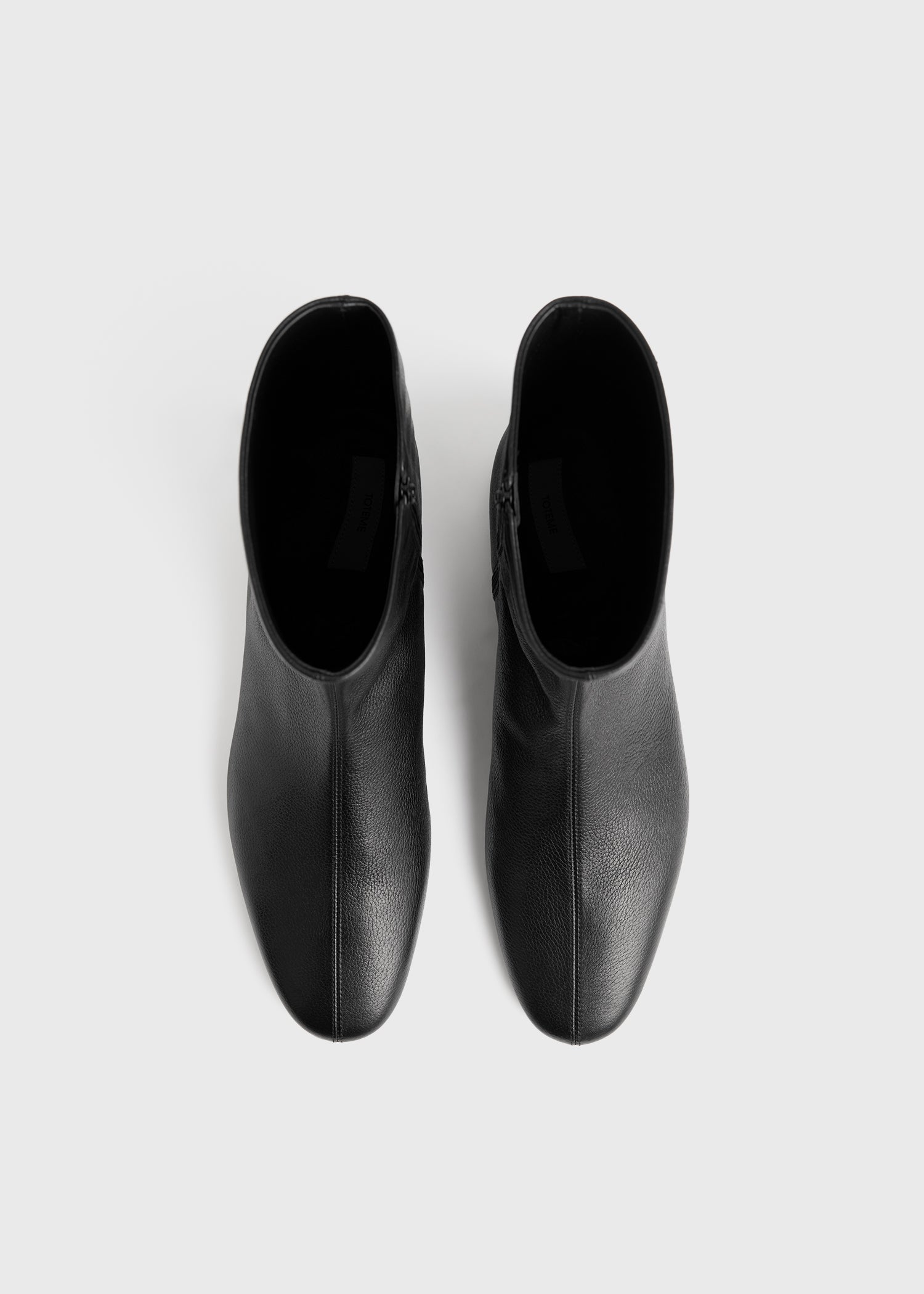 Grained-leather ankle boots black