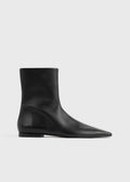 Zipped leather chelsea boots black